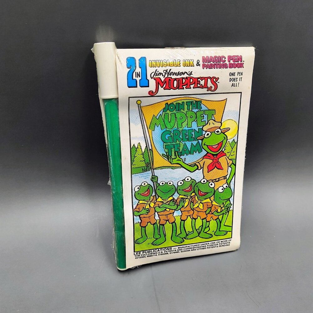 Muppets Boy Scout Kermit "Green Team" Invisible Ink & Magic Pen Painting Book